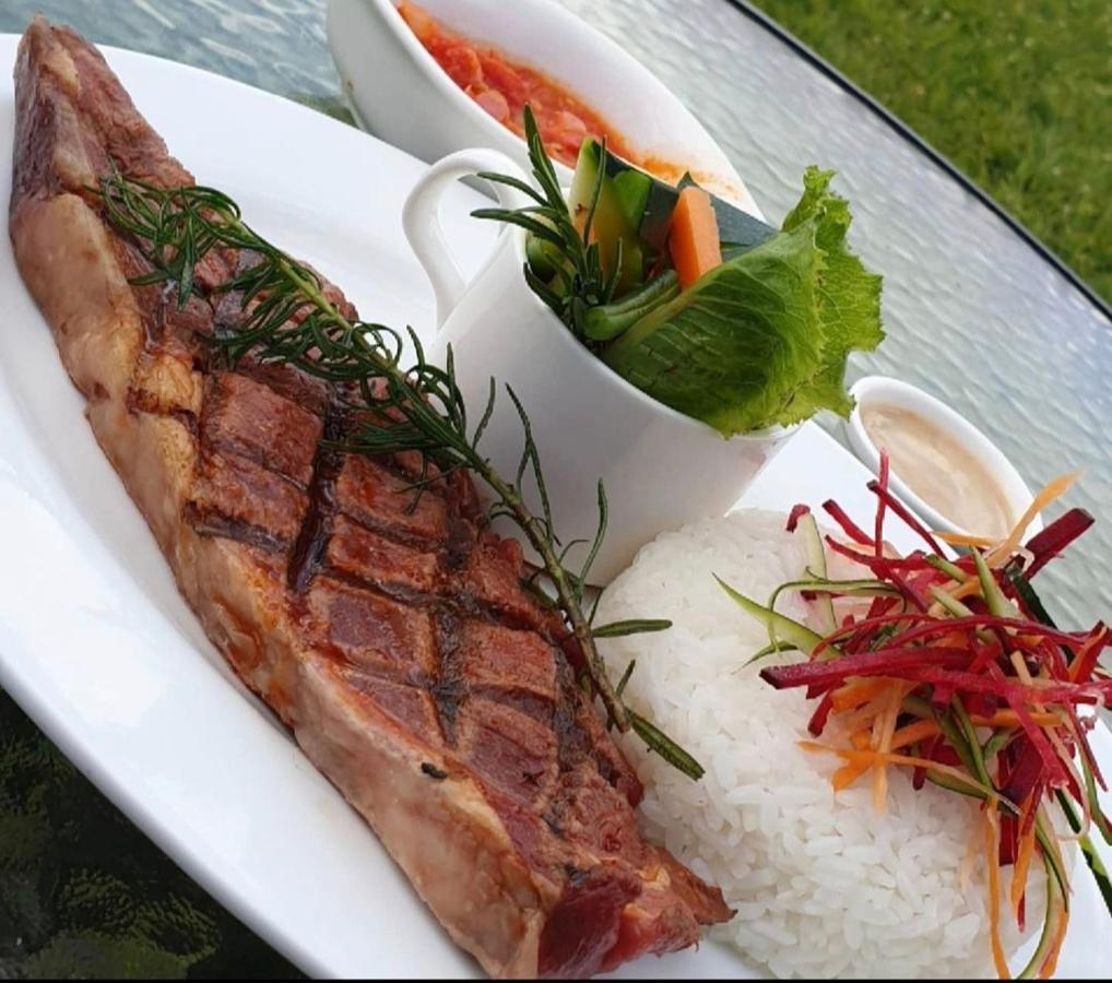 The Grand Palace Hotel Singine 외부 사진