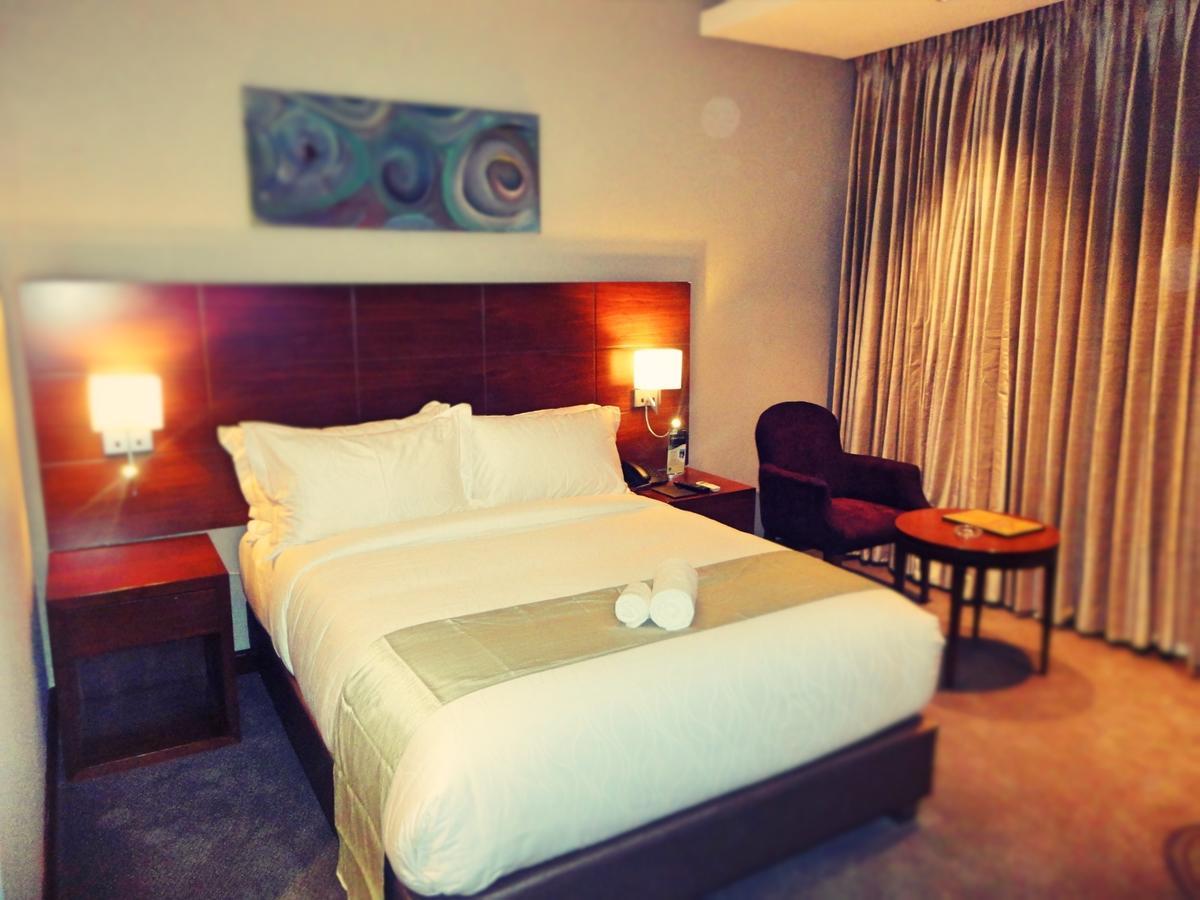 The Grand Palace Hotel Singine 객실 사진